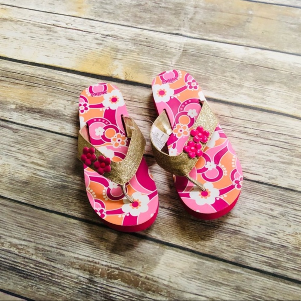 NWT Gymboree flip flops! Size 2/3